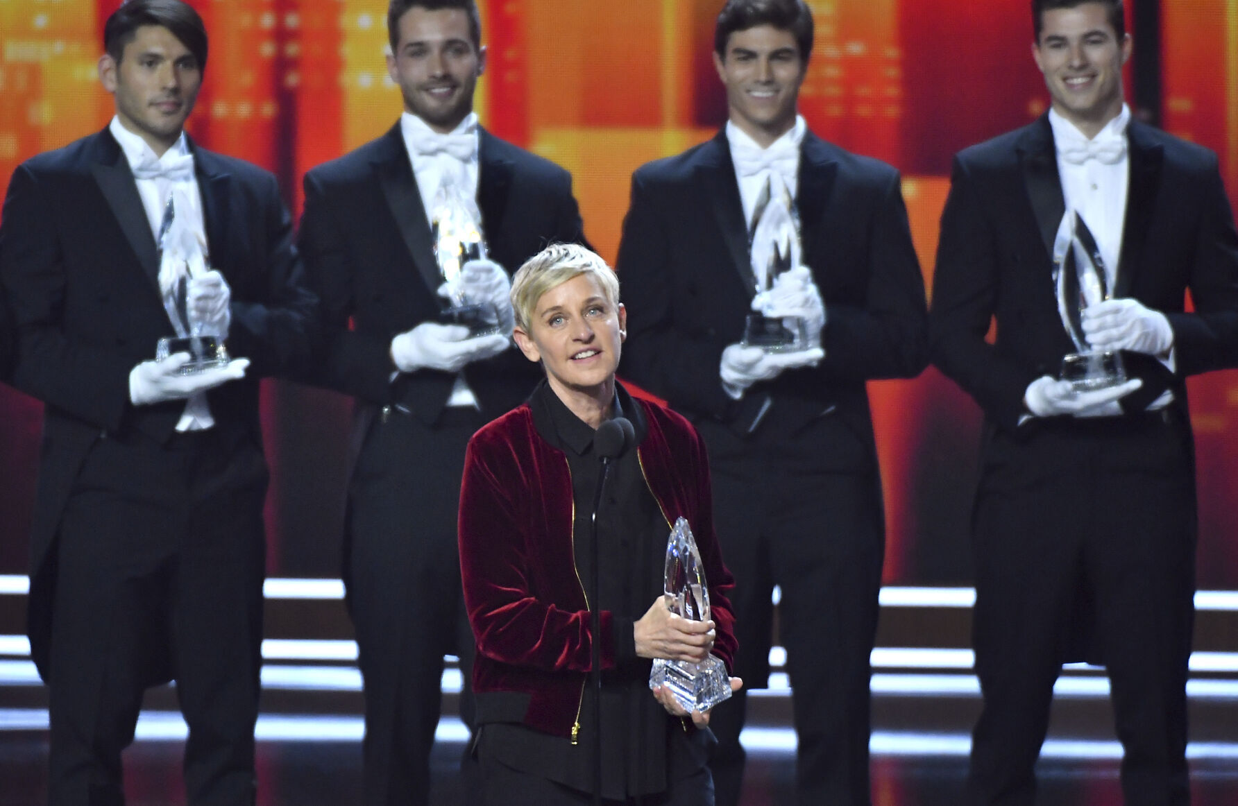 2017 People's Choice Awards - Show